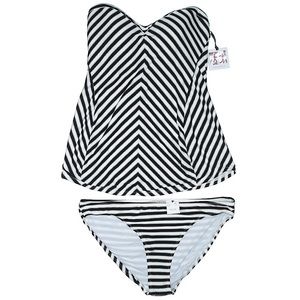 Jessica Simpson Maternity Swim